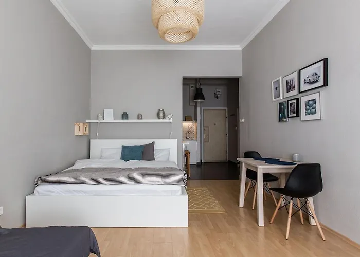 St Stephens Hideaway By Nw Budapest